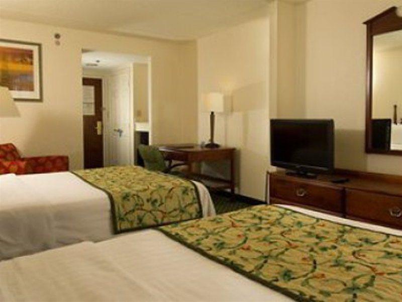 Fairfield Inn And Suites Atlanta Airport South/Sullivan Road College Park Szoba fotó