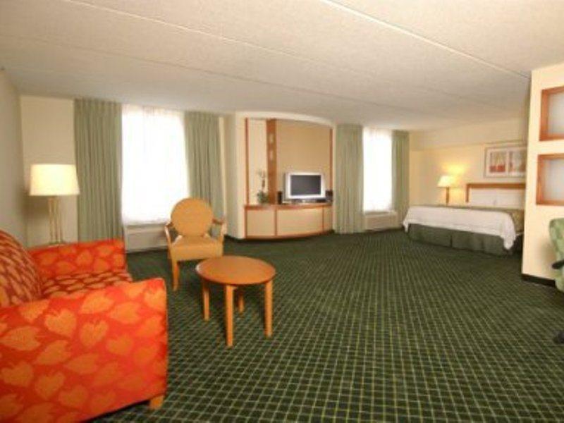 Fairfield Inn And Suites Atlanta Airport South/Sullivan Road College Park Kültér fotó