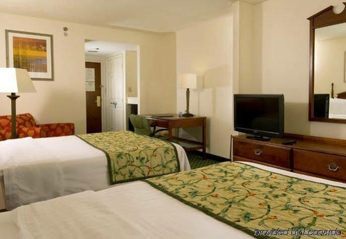 Fairfield Inn And Suites Atlanta Airport South/Sullivan Road College Park Kültér fotó